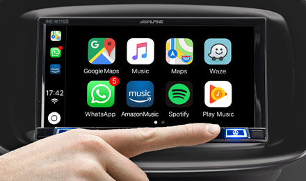 Direct Access to Smartphone Navigation INE-W720S453B